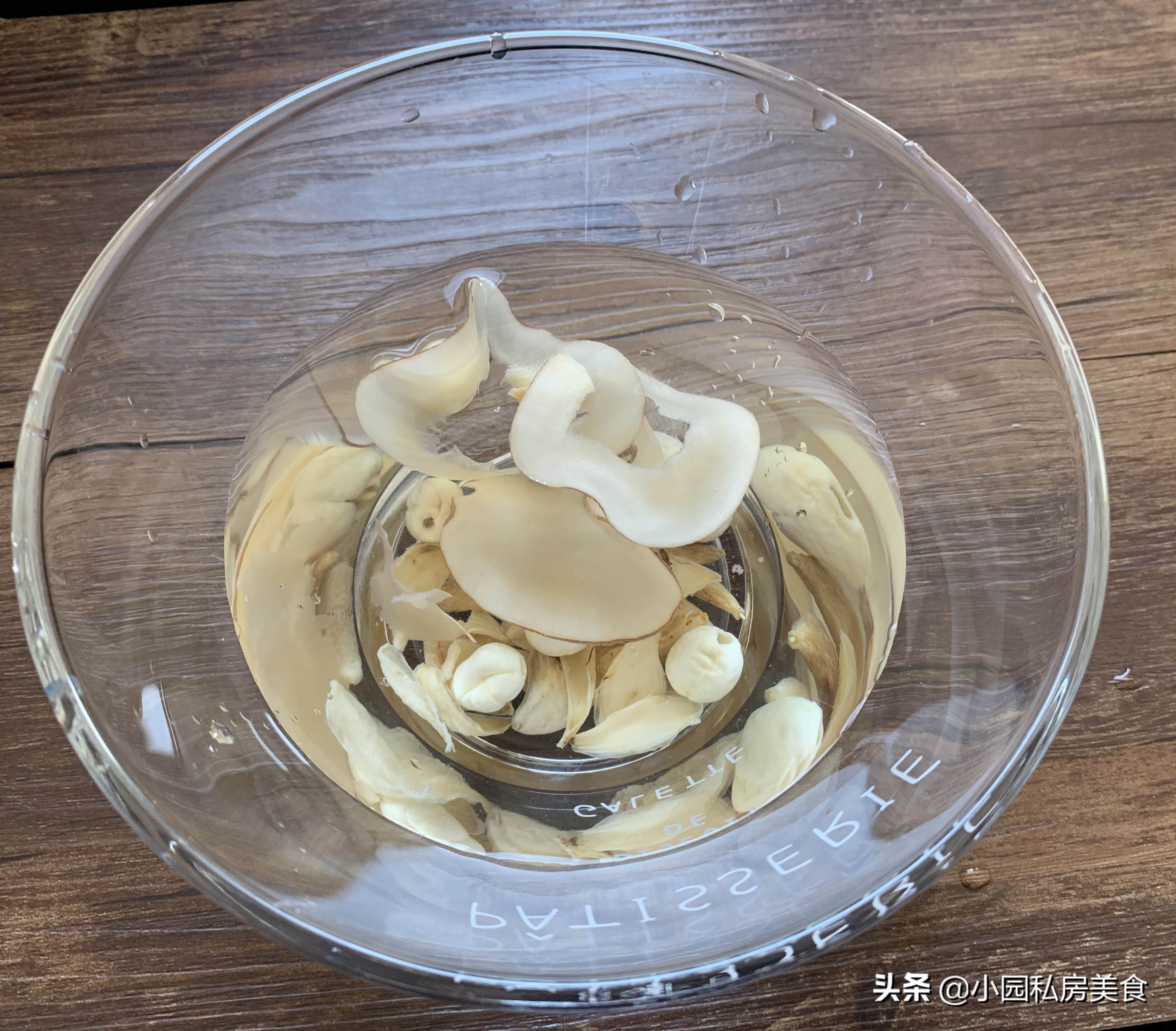 心火肝火旺失眠喝什么茶好,吃什么去心火最快喝什么茶