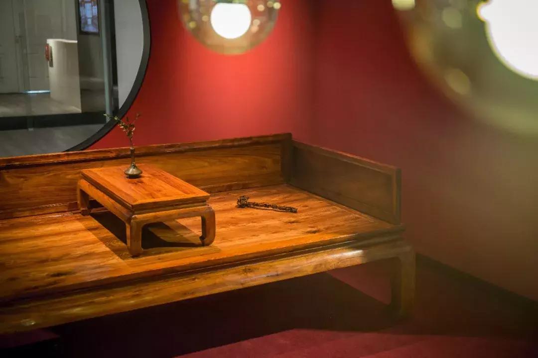 哪一种罗汉床最实用,适合在客厅罗汉床当卧具