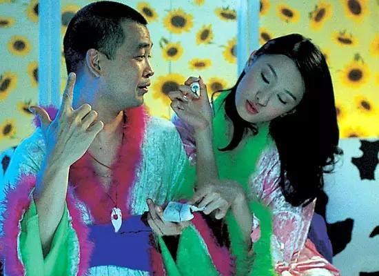 推荐几部让人笑到神经病的电影,推荐10部能笑成神经病的电影