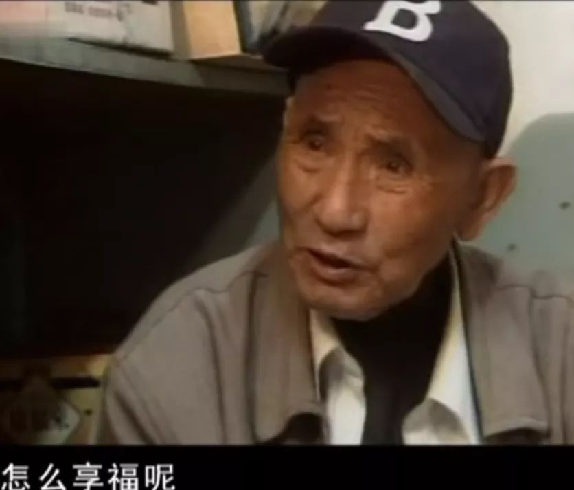 胡歌原型是什么人,胡歌夏伯渝同一天登上珠峰