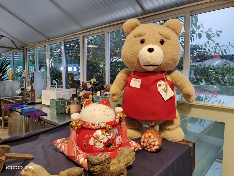 新机首发iqooz5详细体验,iqooz5除了游戏其它性能怎么样