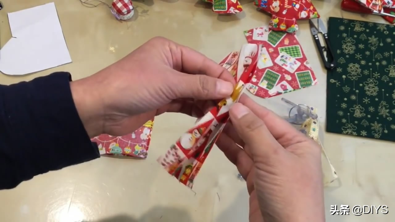 新年礼物手工缝制,手工制作缝纫袋教程