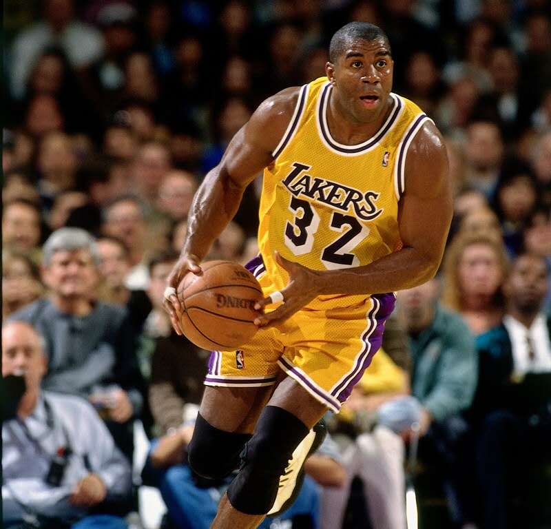 科比是哪一年换球衣号码,科比独享12个荣誉