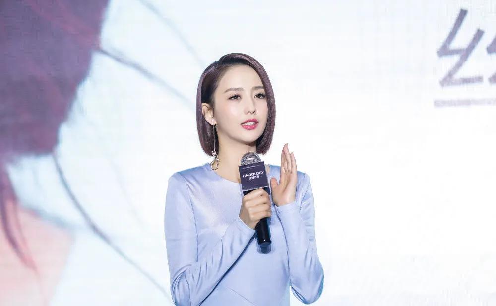 赵丽颖粉群遭资本强压，张雨绮花式自炒堪称教科书，袁冰妍飘了？