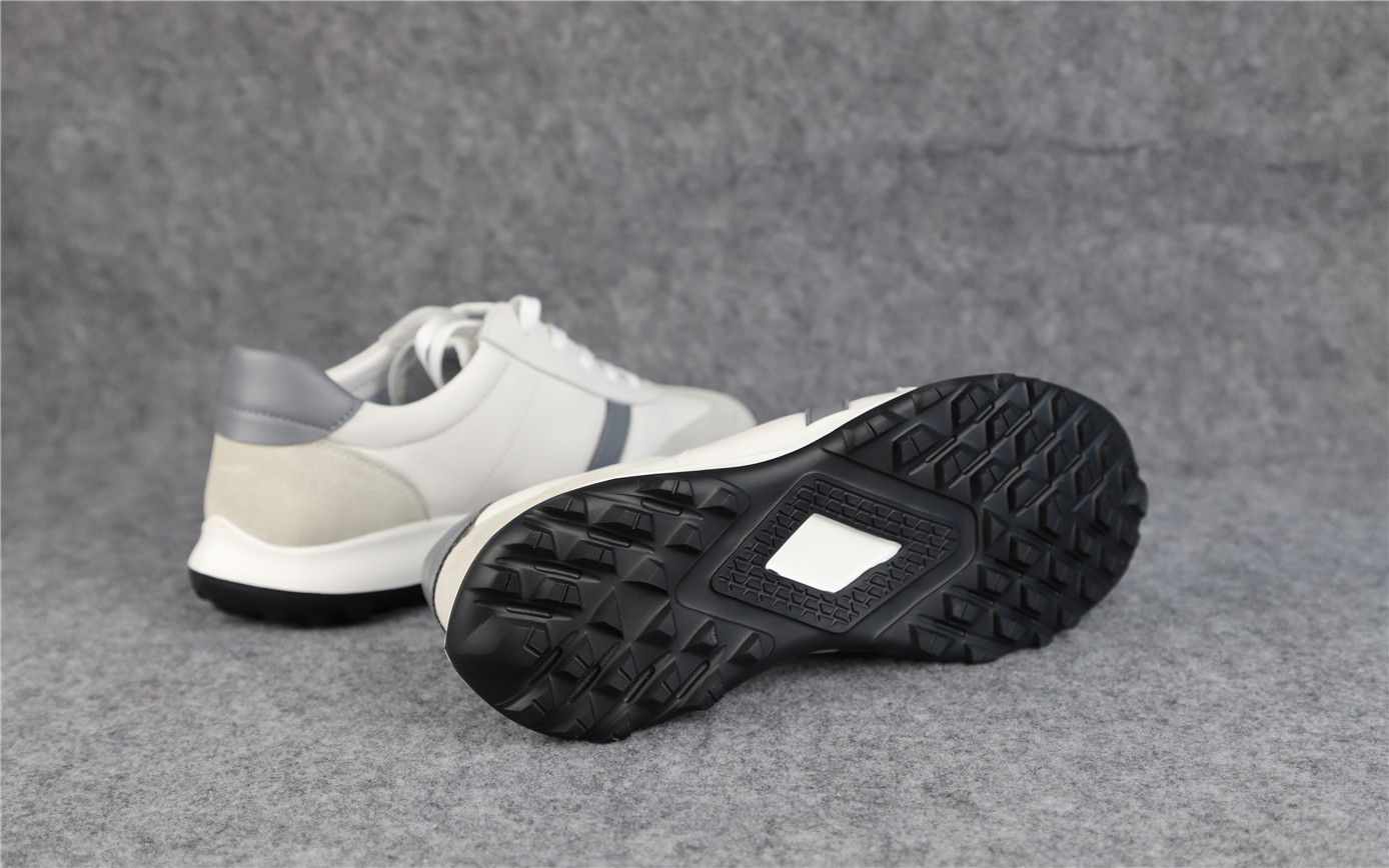 七面男士轻弹小白鞋,评分最高的10款男士运动休闲鞋