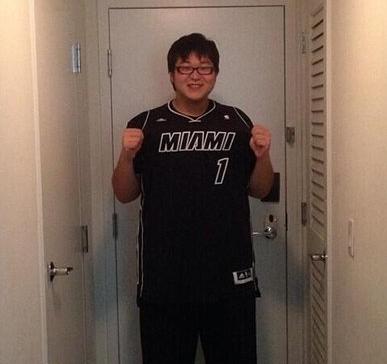 罗京去世后妻子和儿子的现状,罗京去世13年妻子改嫁富商