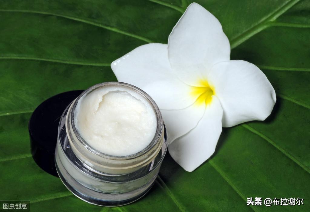 教你眼霜的正确按摩方法,好的眼霜也需要有好的使用方法