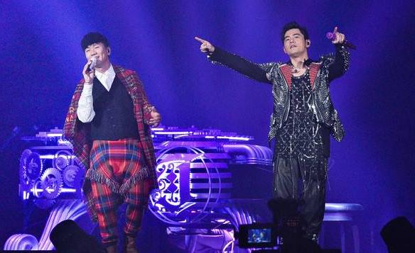 周杰伦有多喜欢耍帅,周杰伦有多爱装酷