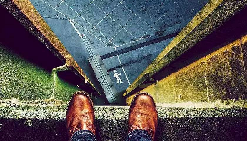 借钱过度消费有用吗,借钱过度消费的后果