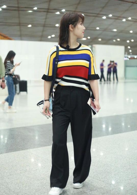 杨紫最新造型同款穿搭,杨紫最近的穿搭还真是进步神速