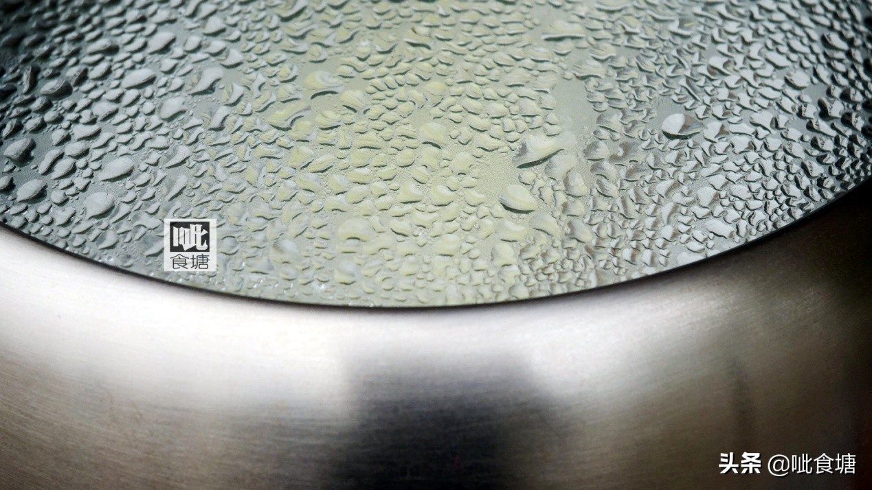 新鲜的带鱼清蒸几分钟,新鲜带鱼不用油煎怎么烧好吃