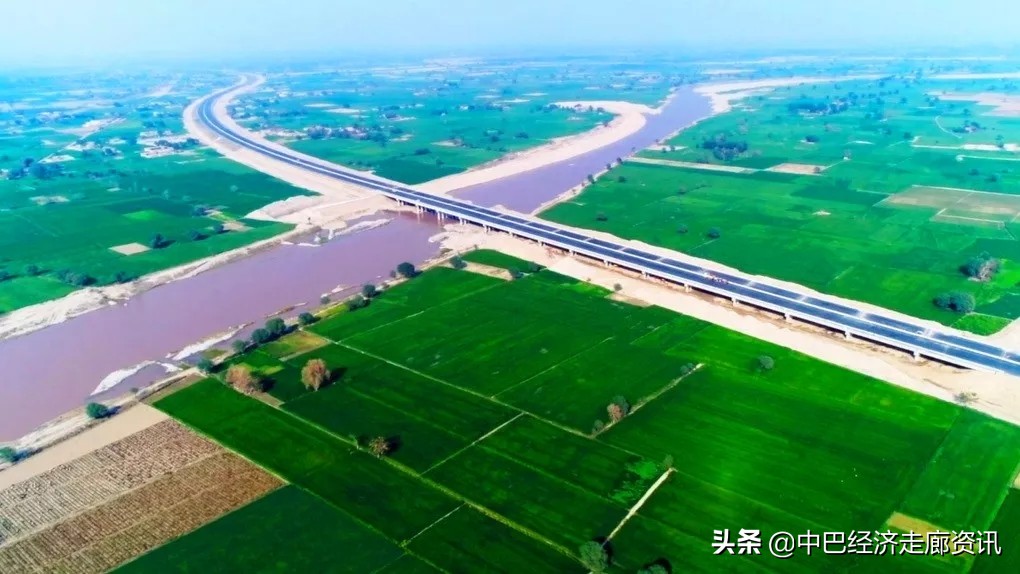 中建PKM项目（苏库尔-木尔坦段）打通巴基斯坦南北运输大动脉