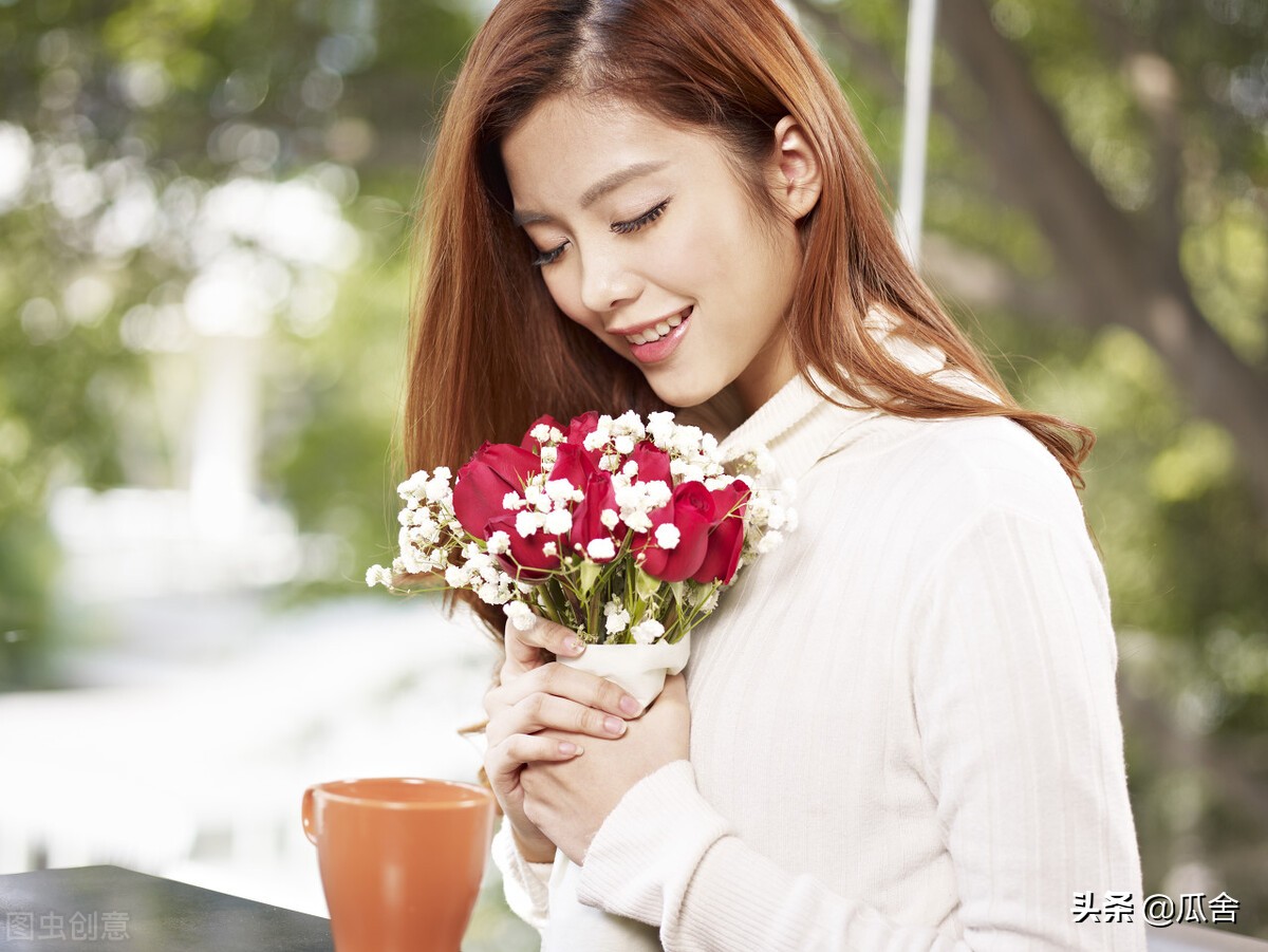 另类同学集会,低调的女同学集会