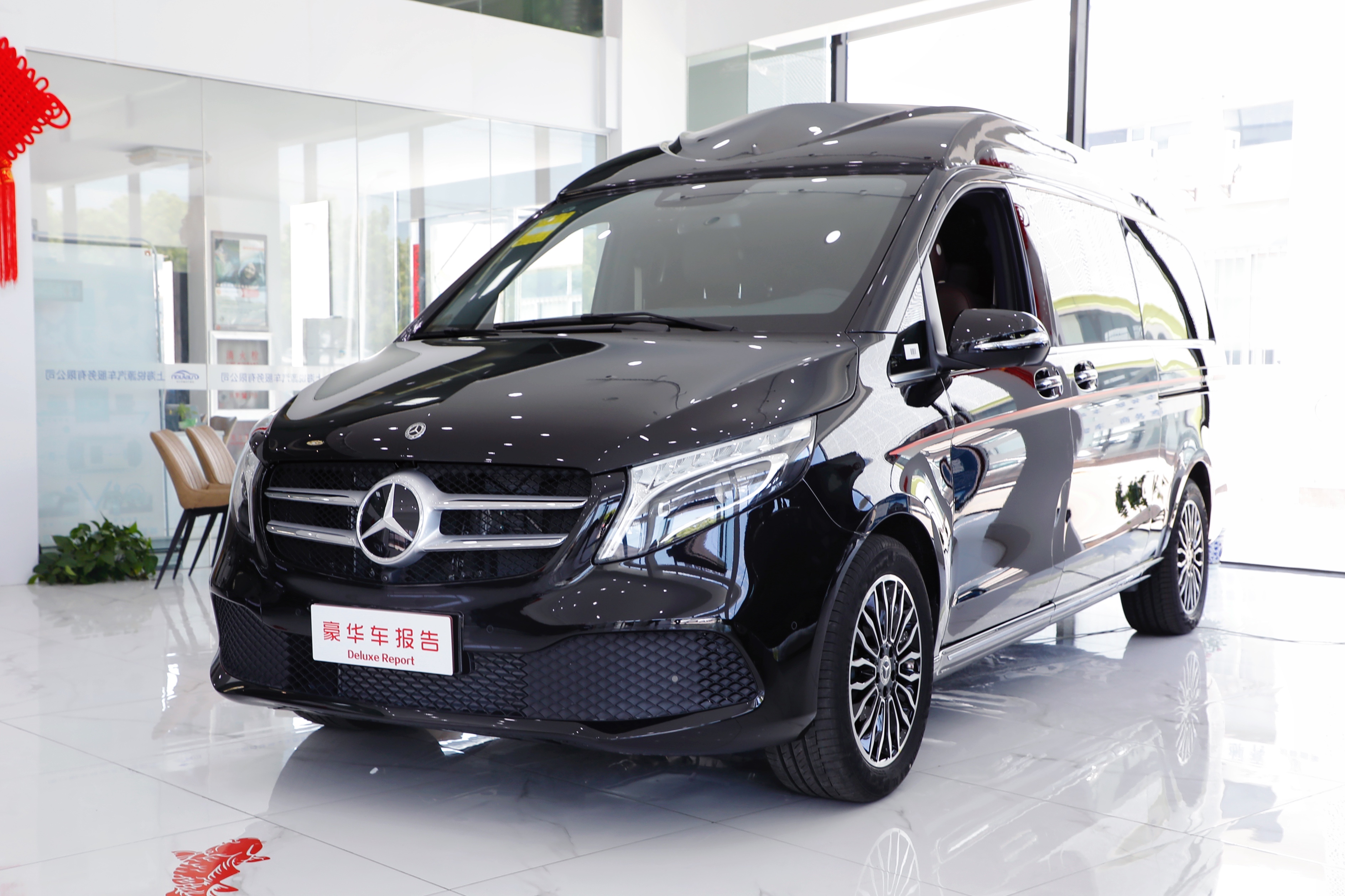 新款奔驰mpv深度评测,豪华之选这几款mpv才够牌面