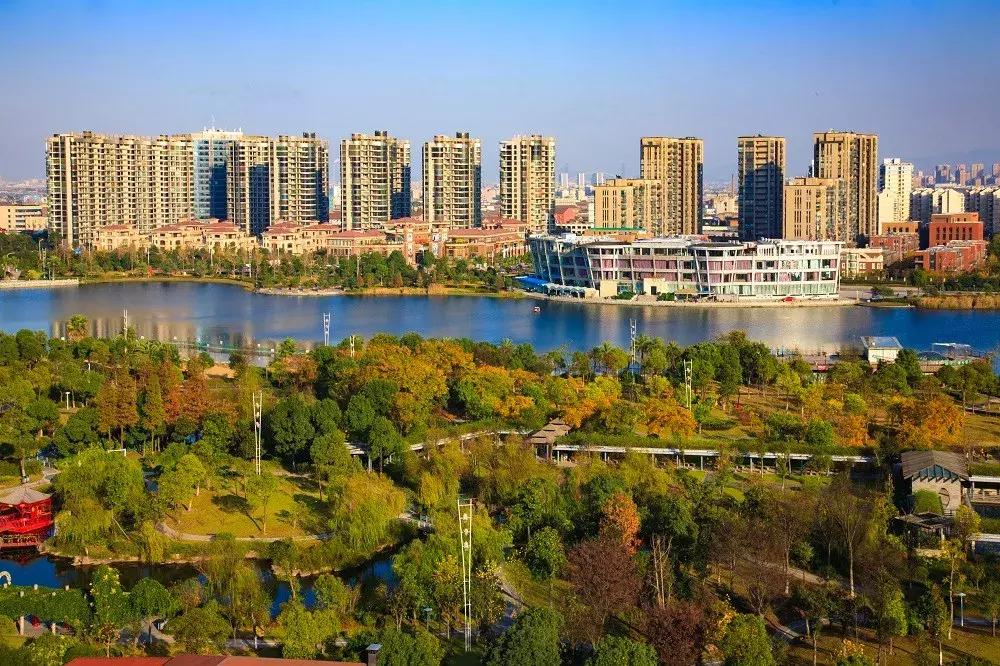 宁波北仑哪里有些免费的游玩景点,宁波北仑景点排名前十名