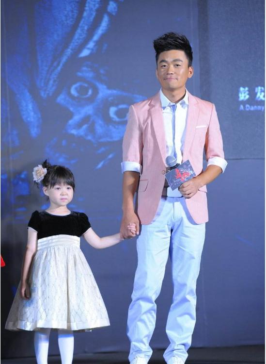 王宝强为什么没争取儿女抚养权,王宝强为什么争取抚养权