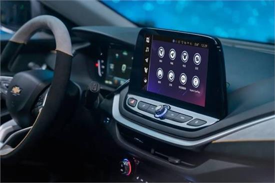 雪佛兰最新款纯电动,雪佛兰畅巡2023款星享版plus