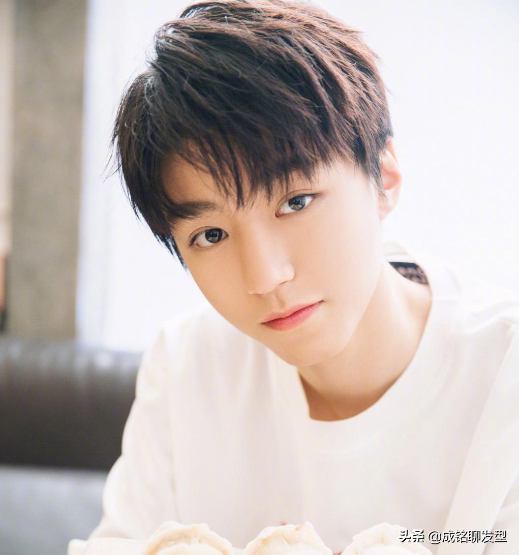 鏉庢槗宄拌敗寰愬潳涓垎,鏉庢槗宄拌敗寰愬潳鍒樻捣