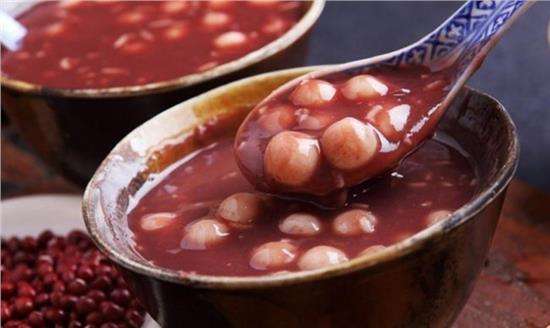 去南京都有哪些特点小吃,去南京必去的特点小吃