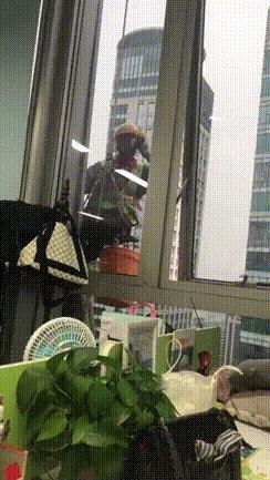 搞笑大哥爆笑图片,搞笑动图走一波