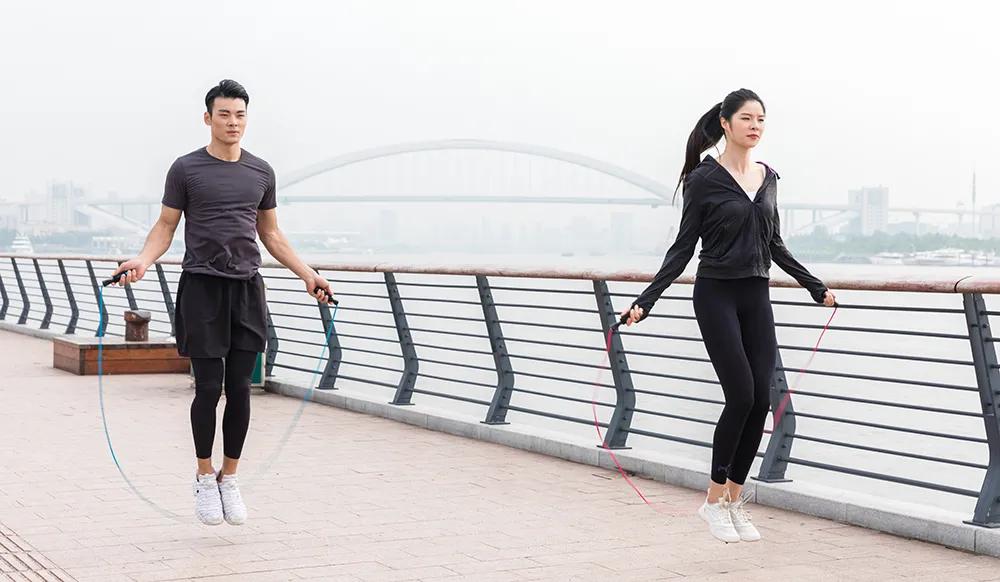 慢跑拉伸动作长高,做运动操锻炼身体30分钟