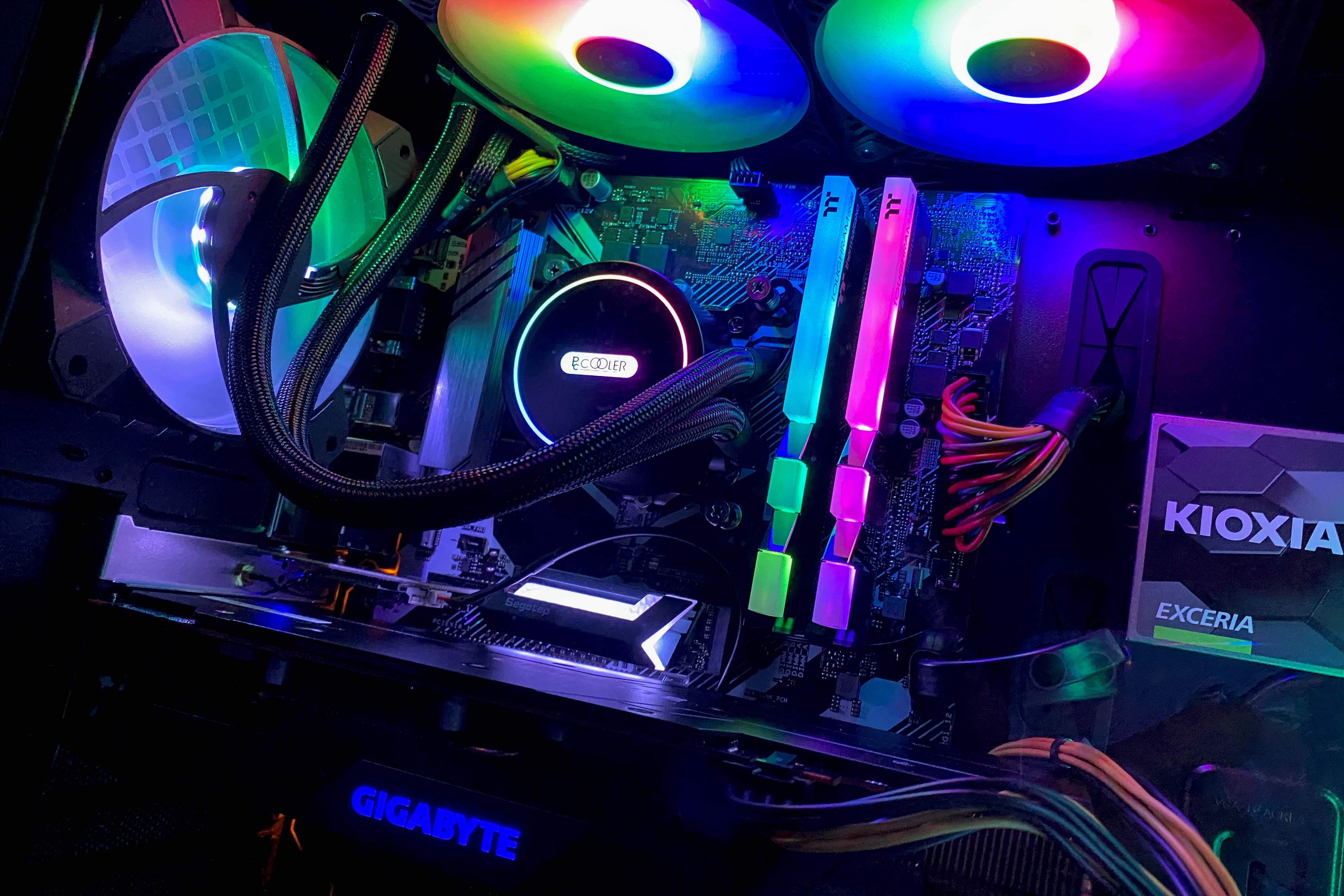 九州风神cl500机箱玻璃炸了,九州风神cl500机箱可以装4070ti吗