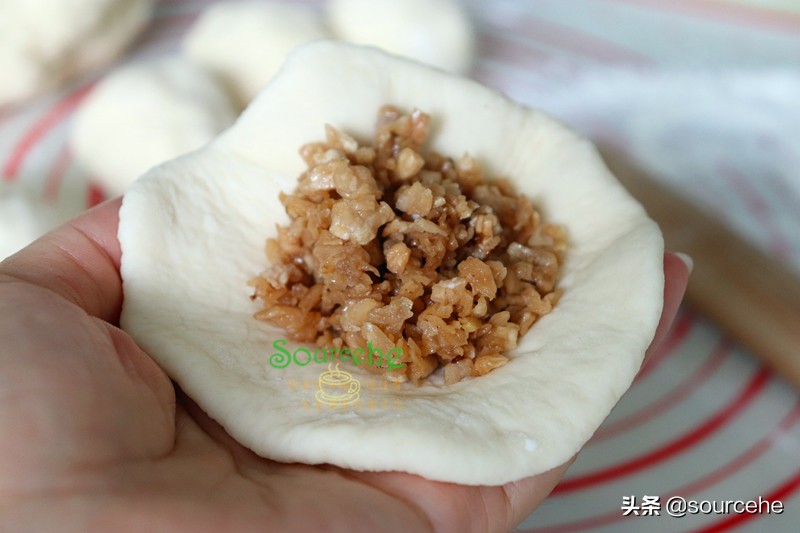 开早餐店的舅舅，做的包子蓬松香软，掌握三个技巧，在家也能做