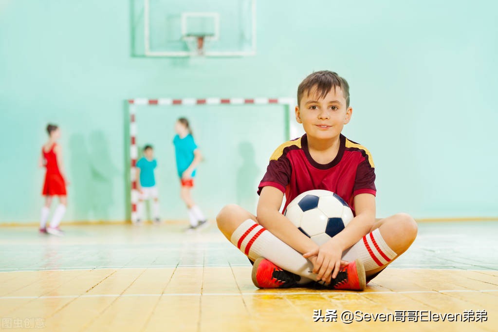 在家怎样给孩子设计运动的地方,在家也能让孩子做的体育锻炼