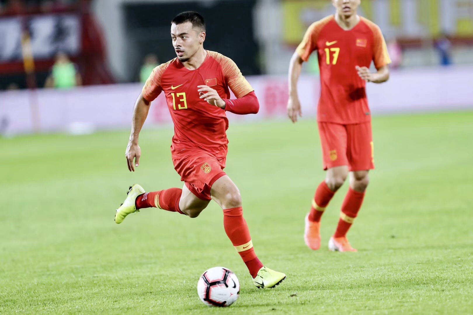 国足降维打击完整视频,国足客战韩国目前状况