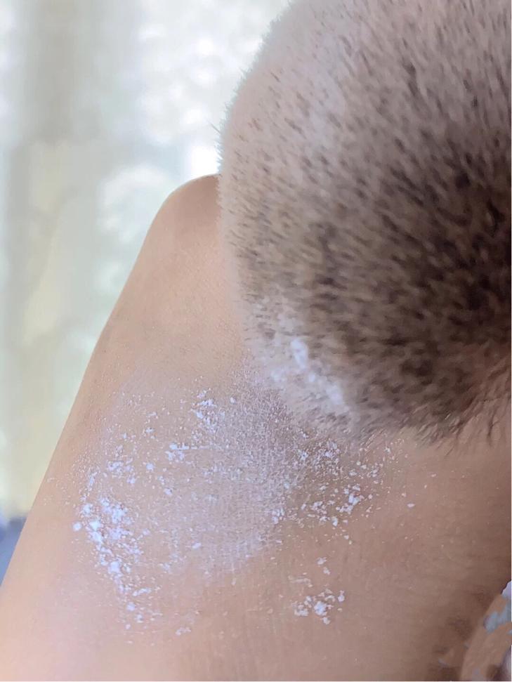 大油田控油的散粉,能当底妆的散粉推荐