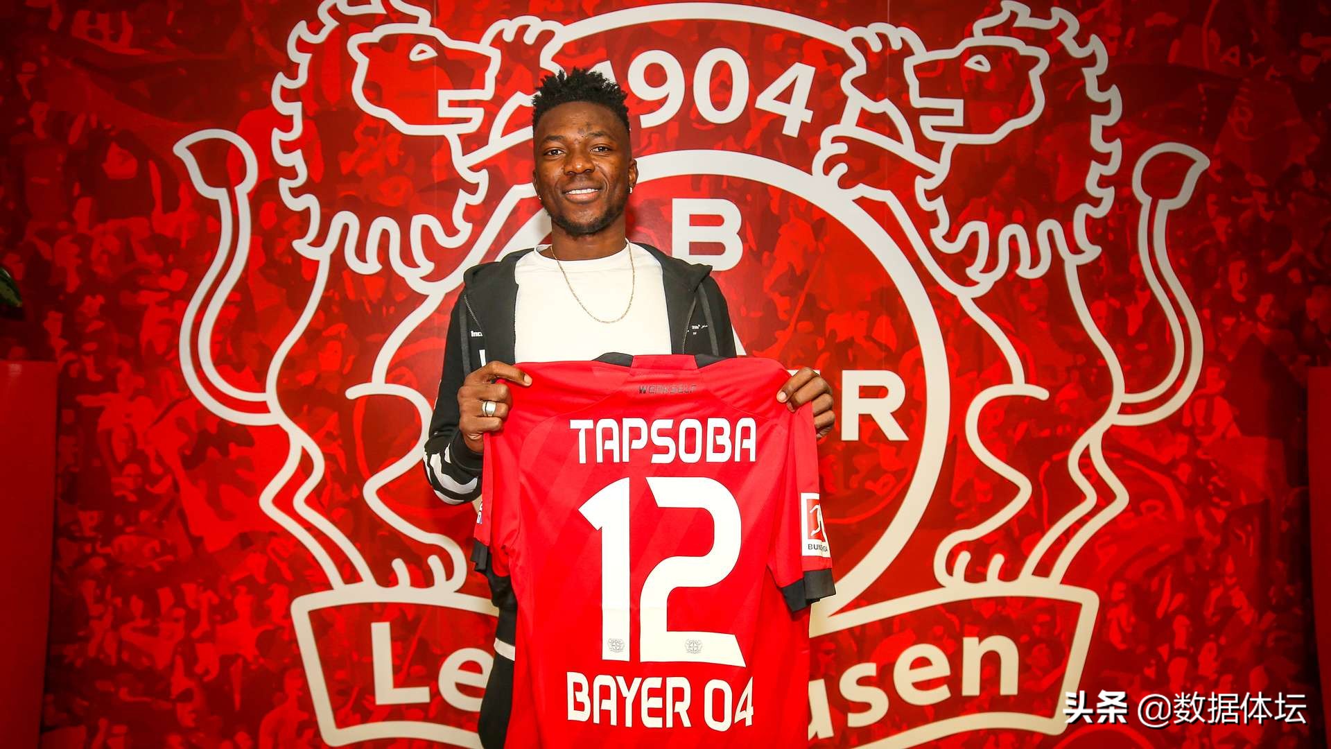 目前身价破亿的足球球员,阿扎尔和c罗谁更厉害