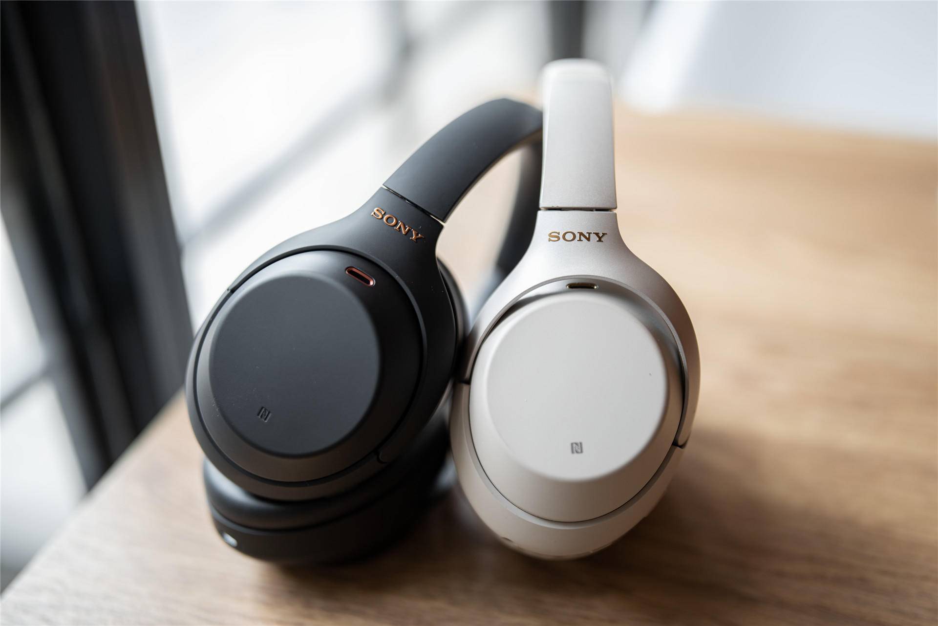 索尼耳机1000xm2和1000xm4,索尼耳机wh-1000xm4怎么连手机