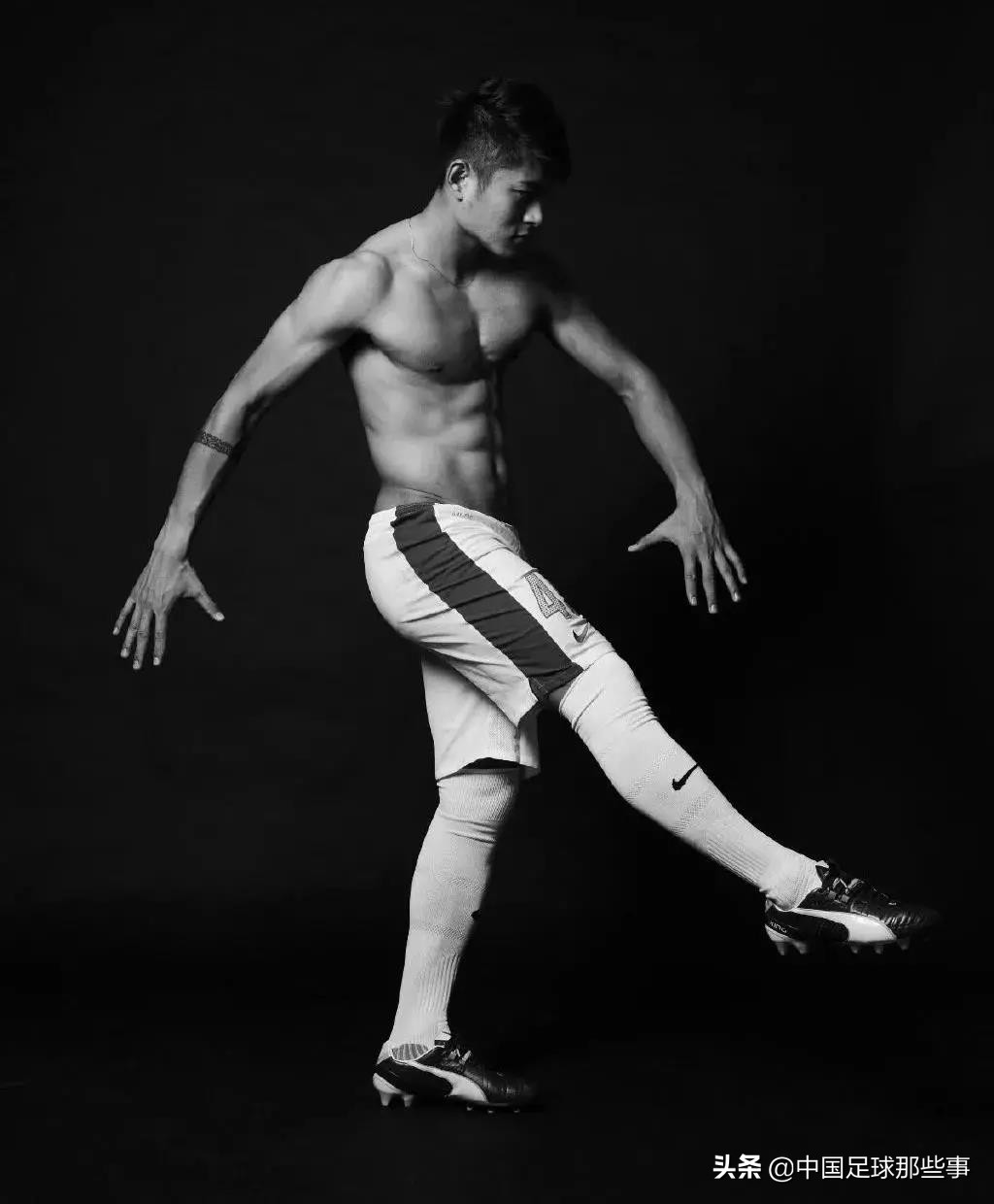 曾诚1-0法国巅峰表现,中国足坛最帅的球员