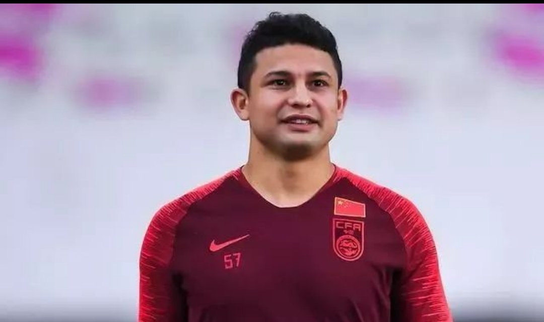 12强赛国足对阵日本首发名单,12强集训名单