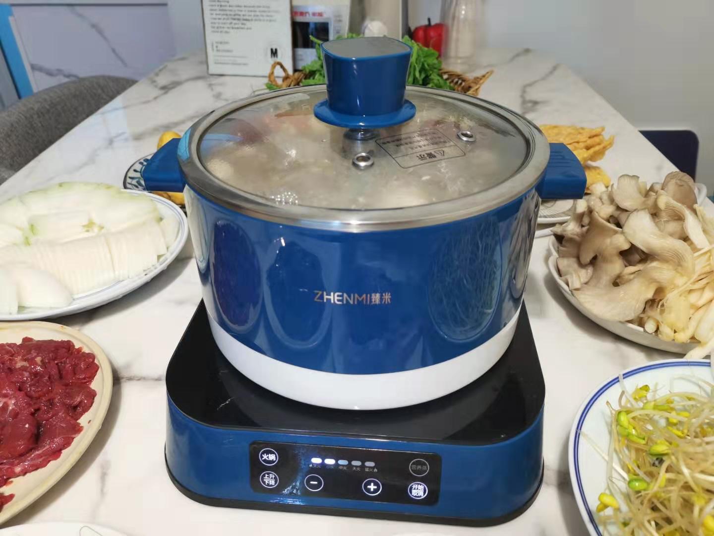 一个人家里吃火锅必备食材,自己在家吃火锅买什么食材好