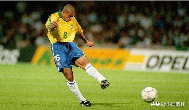 世界上最匪夷所思的进球,卡洛斯45米任意球破门