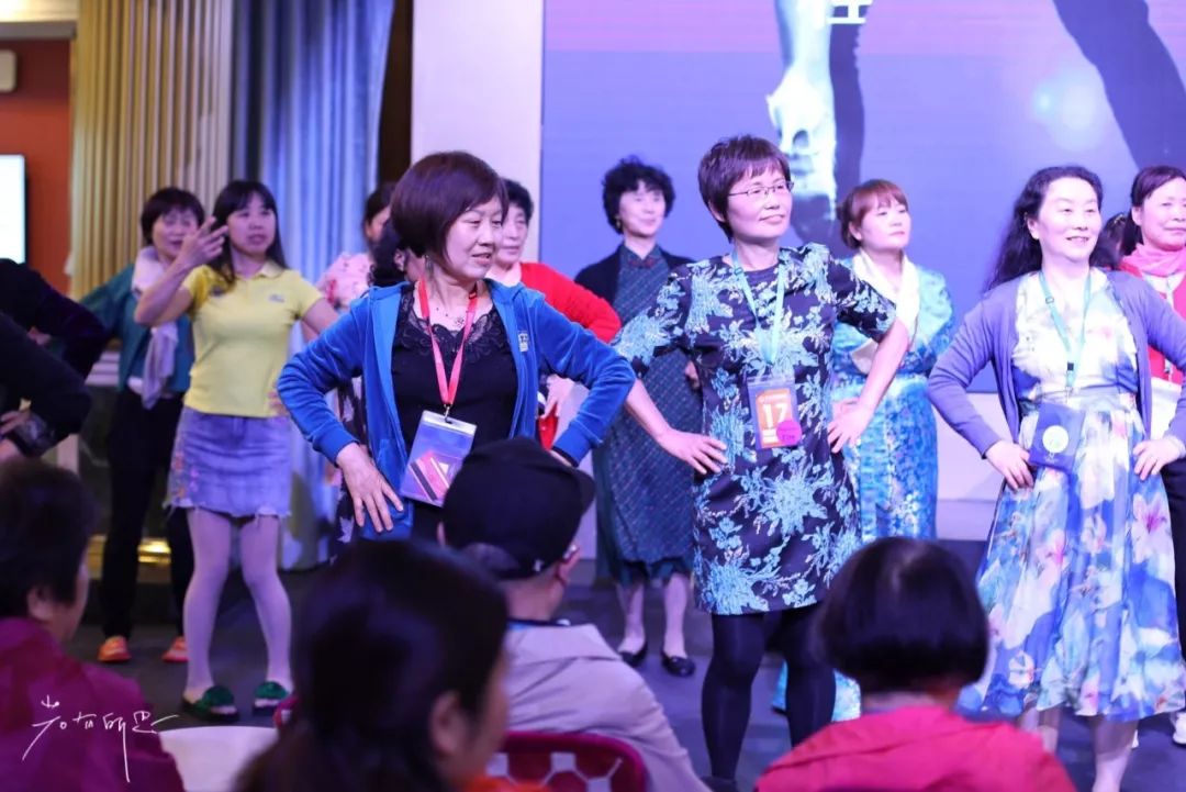 带着父母坐游轮到日本旅游,搭上邮轮去带着全家去旅行