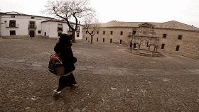 现在手机都有视频防抖了，稳定器厂家还有活路吗？