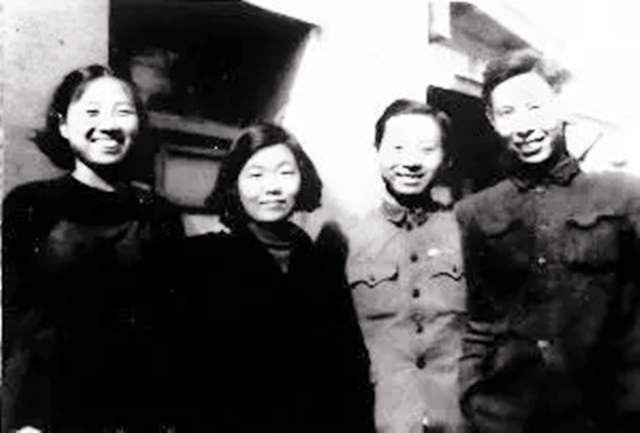 傅作义的女儿，曾为和平解放北平立下了大功，建国后结局怎样