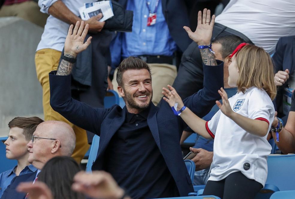 贝克汉姆小七亲吻照,贝克汉姆亲吻小七