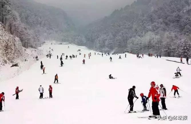 95000亿千米可以绕地球几圈,9.46万亿公里可以绕地球几圈