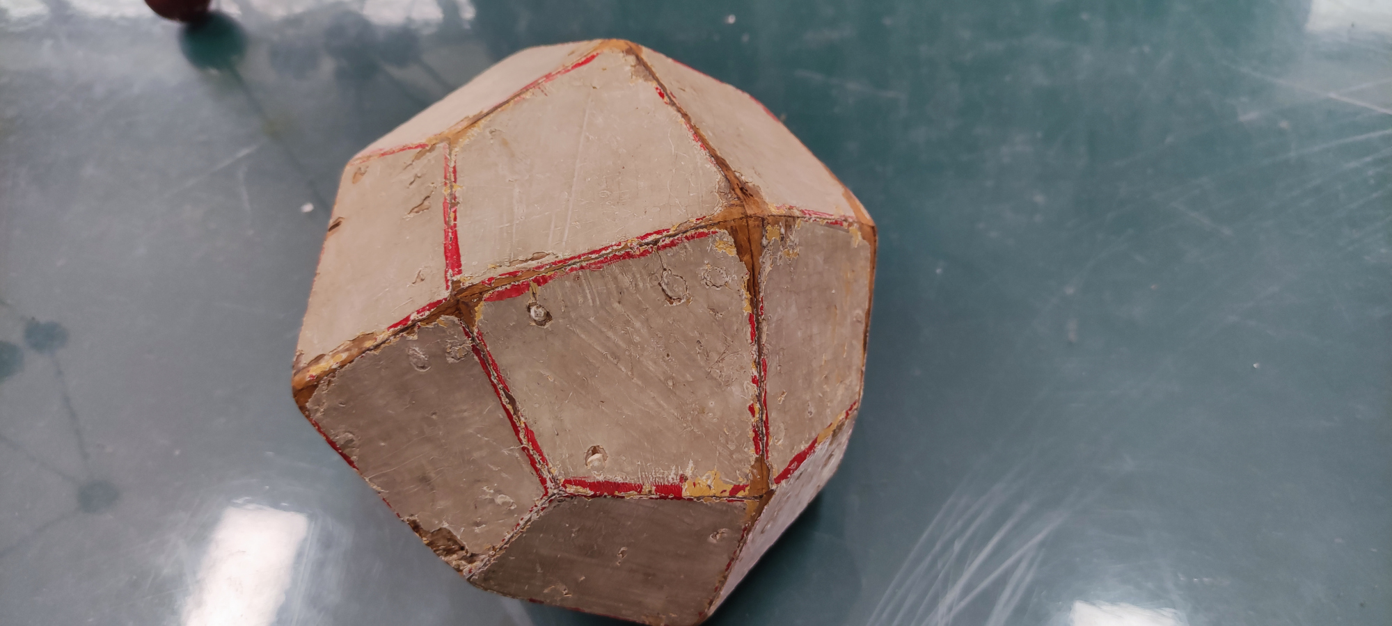 石榴石——不能吃的“石榴籽”