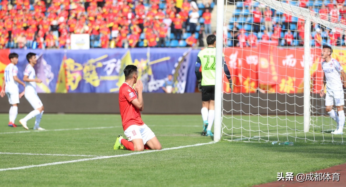 梅州客家主场0:4输给南通支云,梅州客家拒绝连败重夺中甲榜首