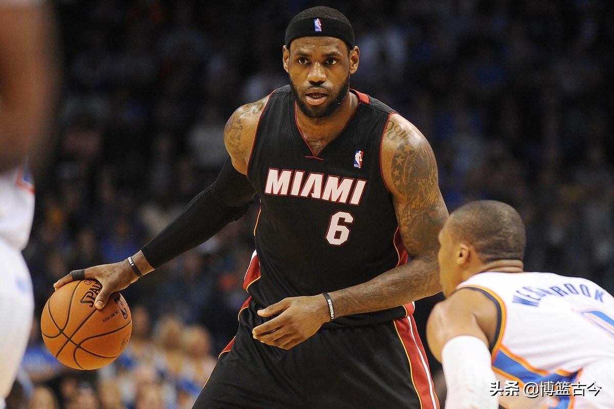 NBA攻防一体的四个段位：詹姆斯钻石，科比大师，乔丹最强王者