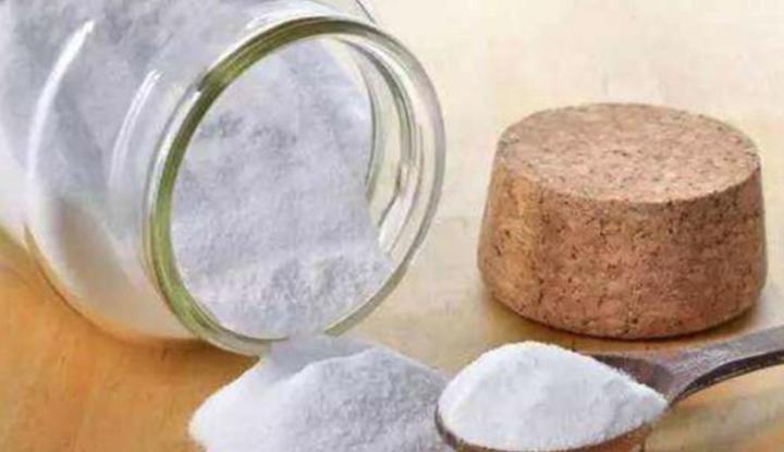 小狗拉肚子怎么灌药,小狗拉肚子眼睛发红