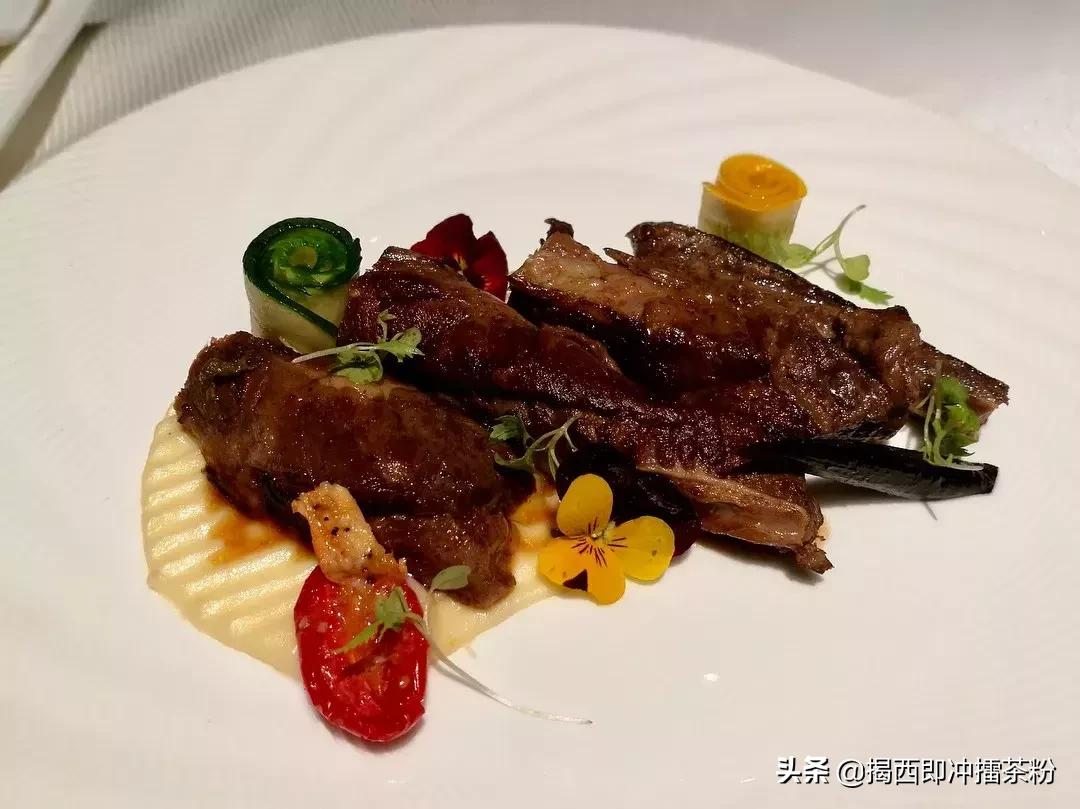 刘嘉玲在苏州吃年夜饭,刘嘉玲曾华倩年夜饭