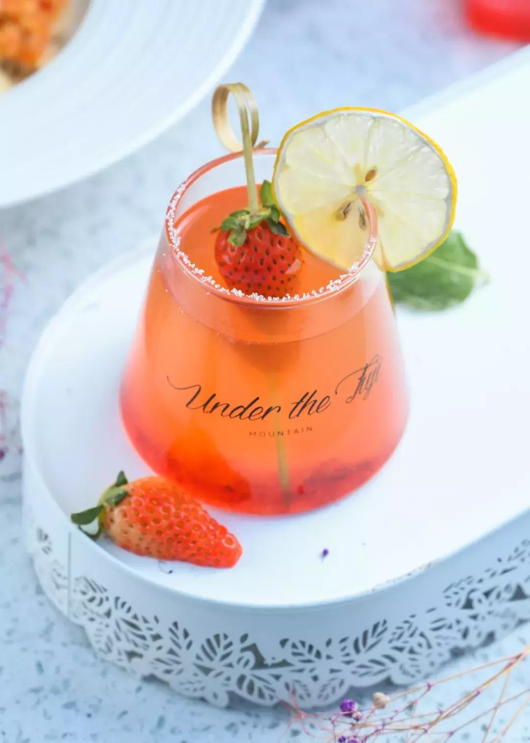 LAMIA甜物博物馆の圣诞限定来了，以爱和节日的名义，享用甜蜜~