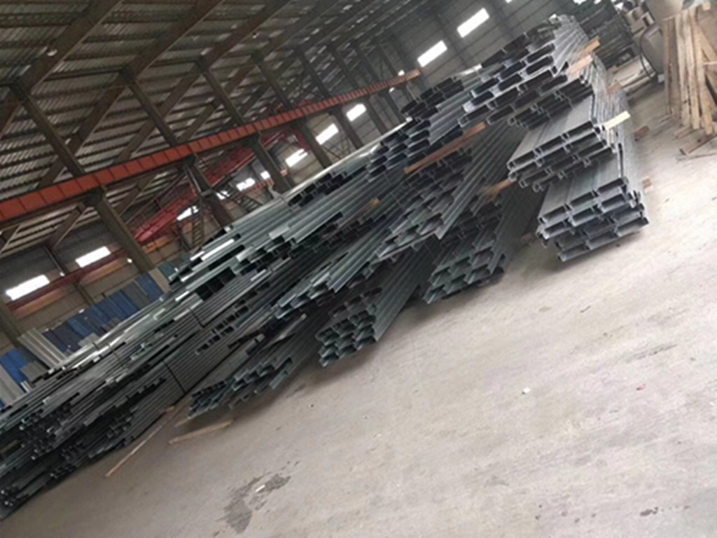 楼承板价格一平方,楼承板哪个品牌最好用又实惠