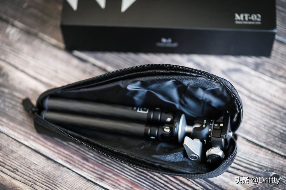 马小路三脚架02和06的区别,马小路mt2543三脚架测评