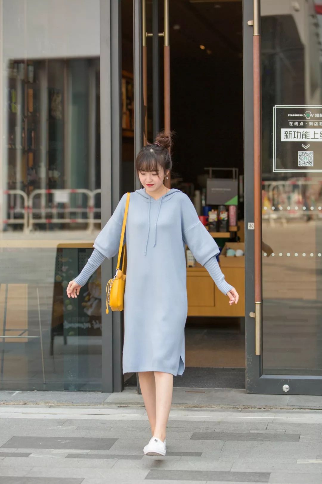 冬天气质淑女型穿搭,穿清冷慵懒风衣服